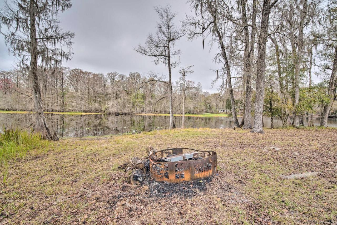 Unplugged Withlacoochee Riverfront Retreat! Bushnell Extérieur photo
